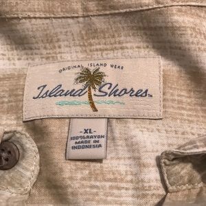 Island shores short sleeve casual dress shirt